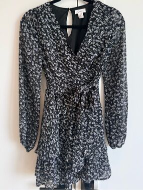 Japna Black and White Floral Long-Sleeve Wrap Dress